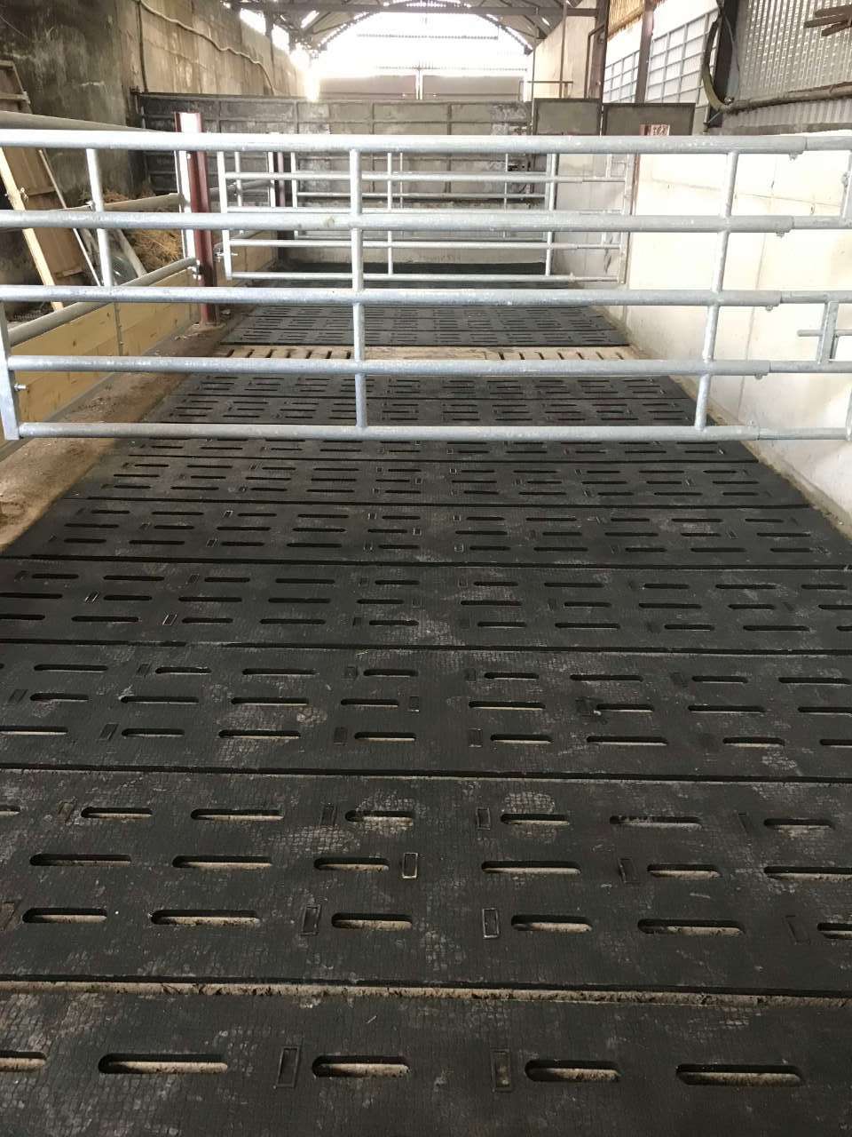 Slat Rubber 2